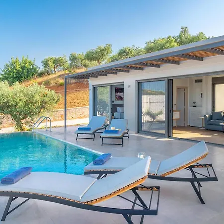 Villa Daphne By Vintage Travel