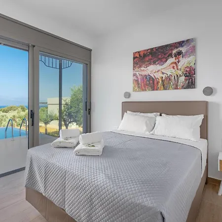 Villa Daphne By Vintage Travel *